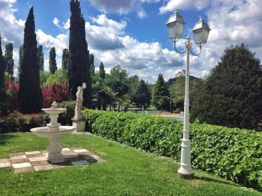 Hotel Des Bains Terme Montegrotto Terme Esterno foto